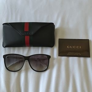 Vintage Gucci Black Oversized Sunglasses